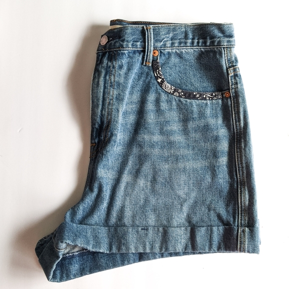 Like New Gap Super High Rise Denim Shorts - Picture 4 of 10